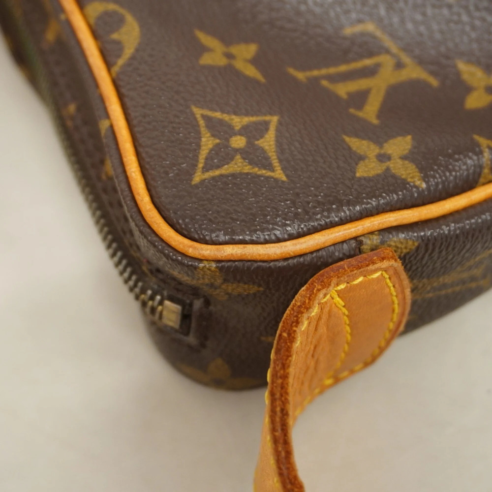 LOUIS VUITTON Brown Monogram Shoulder Bag - Picture 7 of 10